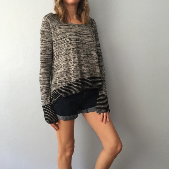 True Freedom Tops - True Freedom lightweight long sleeve shirt EUC